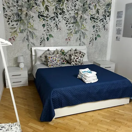 Plebiscito Charme * Naples