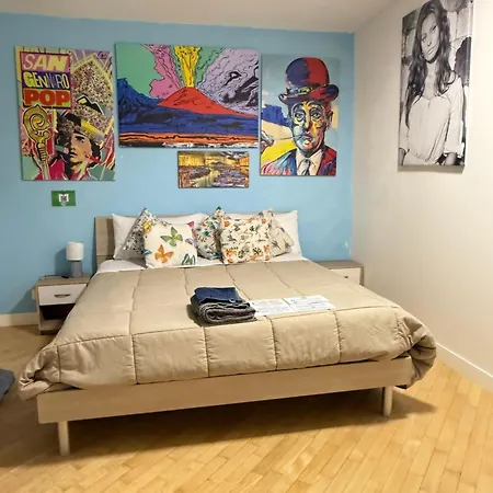 Plebiscito Charme * Napoli